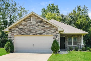 128 LAZY OAK DR NEW MARKET, AL 35761